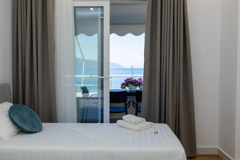 Bedroom 2, Lungomare Apartments, Vlorës