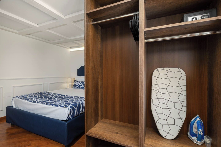 Room 5, The Florence Crown LR Collection, Florence
