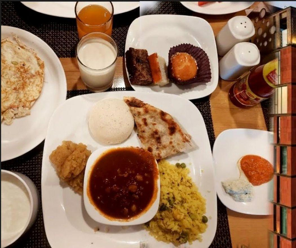 Food & Drinks, The Posh By Delight STAY, Amritsar