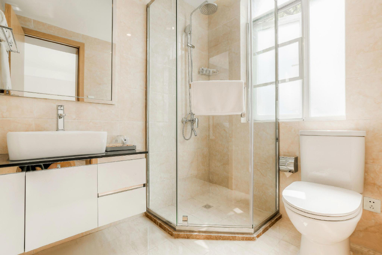 Bathroom 3, ZMAX Hotels Wuhan East Lake, Wuhan