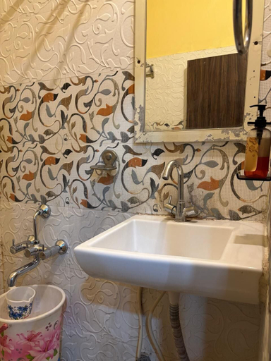 Bathroom 4, Hotel Fun N Food, Dhar