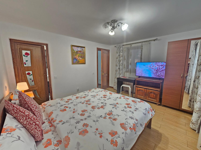 Bedroom 2, Casa Hera, Calimanesti