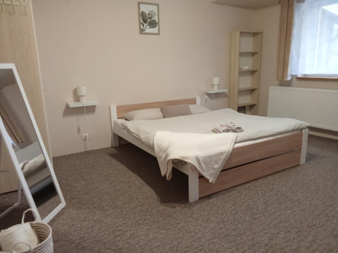 Bedroom 2, Penzion Skitour, Kežmarok
