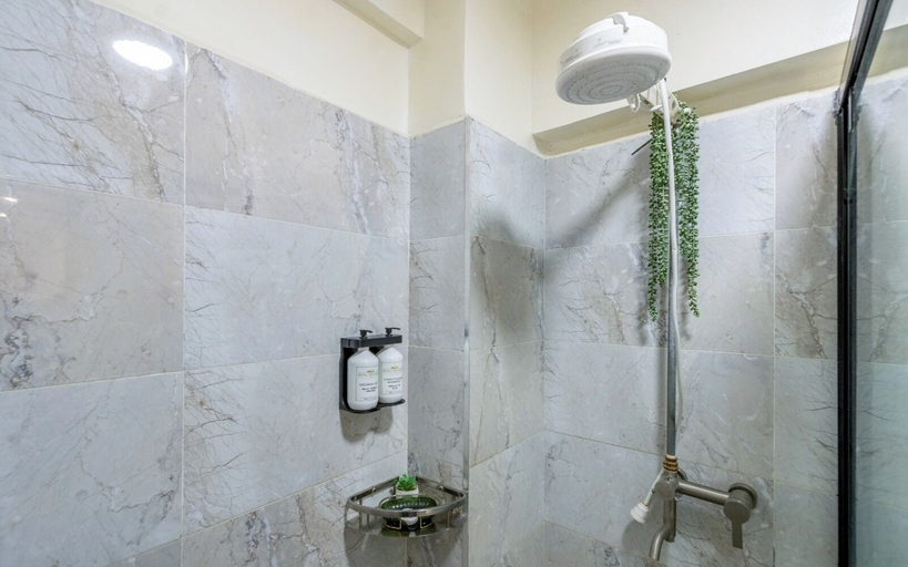 Bathroom 5, City Oasis View Palace Apartment, Dagoretti North