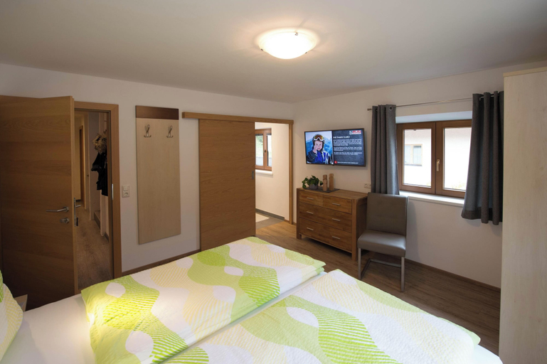 Others 3, Appartement Neumayer, Zell am See