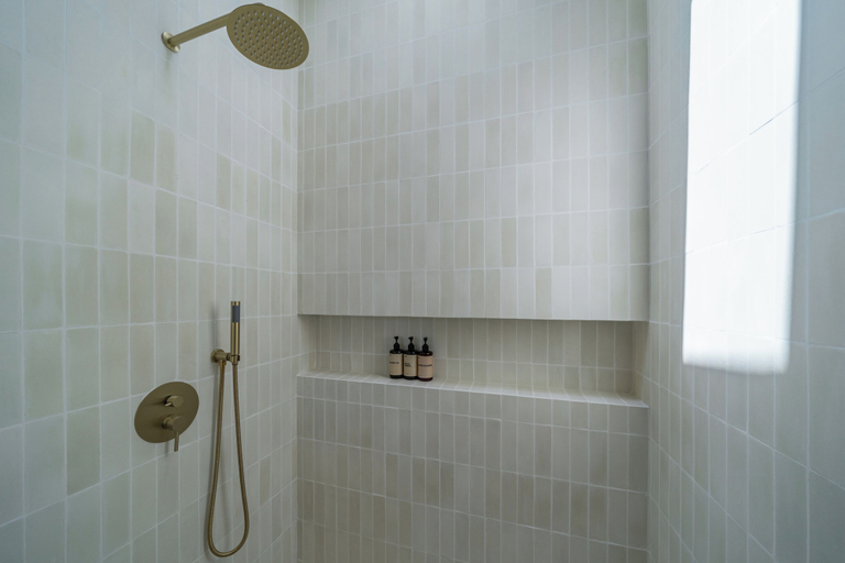 Bathroom 3, Maiora Hills - Chic 2BR Villa in Central Canggu, 4 Mins to Beach!, Badung