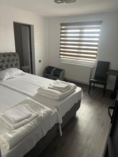 Bedroom 4, Viv House, Valenii De Munte