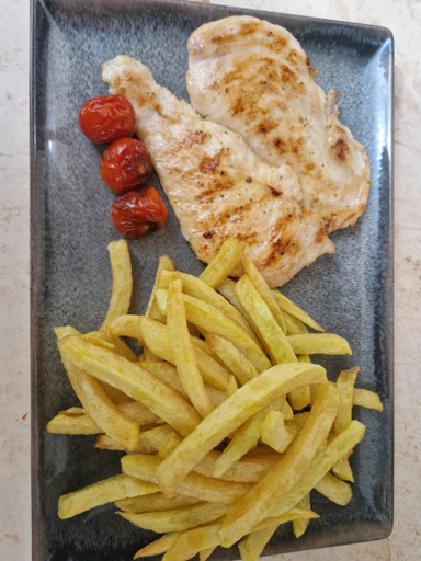 Food & Drinks 4, Pensiunea Anisoara, Pietroasa