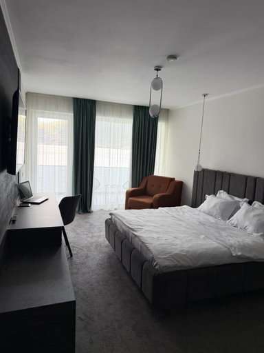 Bedroom 2, Elbram House, Dubova