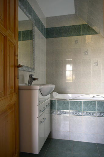 Bathroom 3, Rekreacna chata pod Jedlovinou, Varin, Žilina