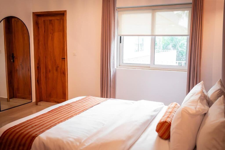 Room 2, Résidence L'Eau Vive, Cotonou