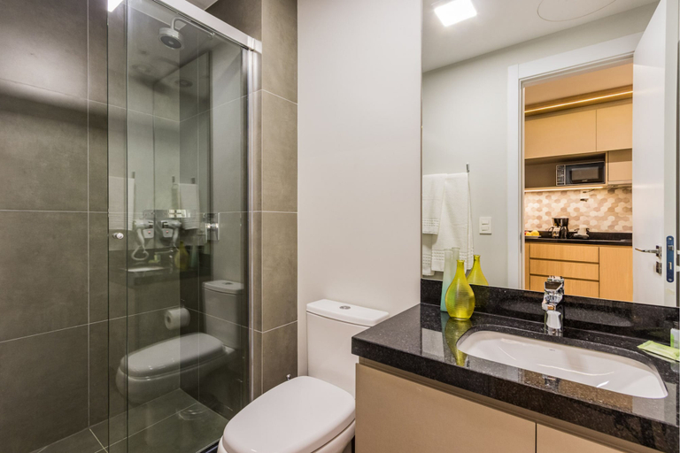 Bathroom 4, Carlos Gomes Square by My Way, Porto Alegre