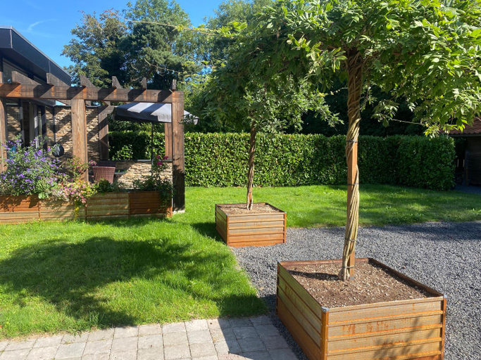Others 5, Villa Royale, Heerenveen