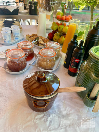 Food & Drinks 4, Pokoje Turystyczne przy Parku Szwedzkim, Wałbrzych