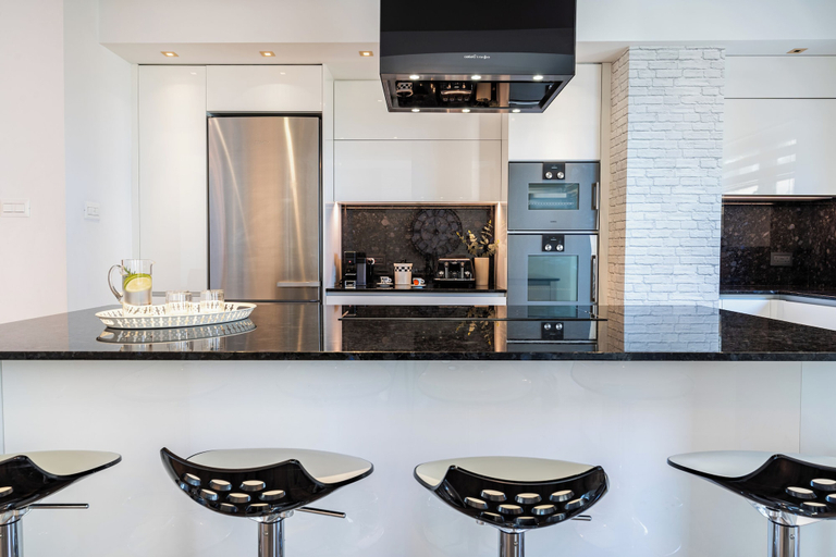 Private kitchen 2, Luxury 2BR Limassol Marina Views