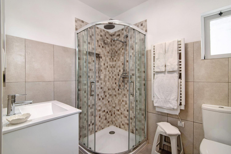 Bathroom 3, Casa Harlequin, Loulé