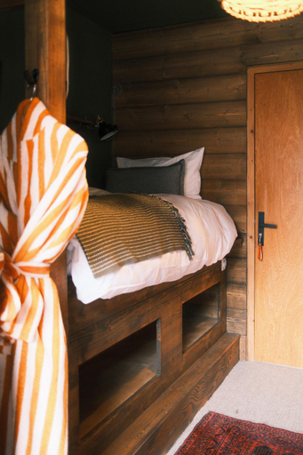 Others 3, The Fat Fox Lodge, Morzine, Haute-Savoie