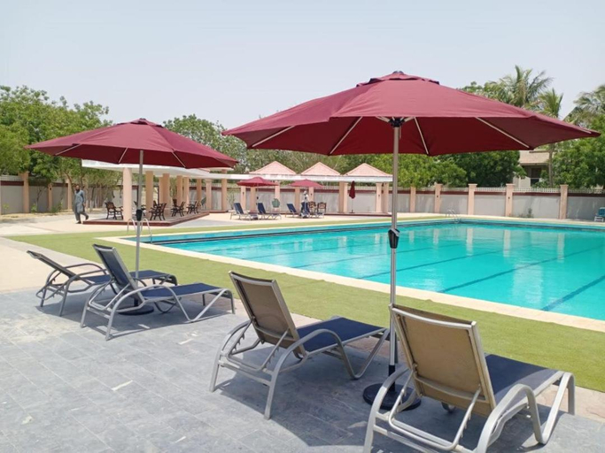 Others 5, Arbian Sea Country Club, Karachi