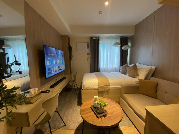 Bedroom 1, El Suite, Silang