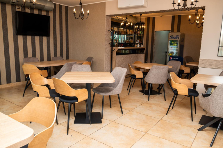 Food & Drinks 2, MOTEL MO&JA, Leszno City