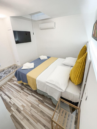 Bedroom 2, Tribunali apartments, Napoli