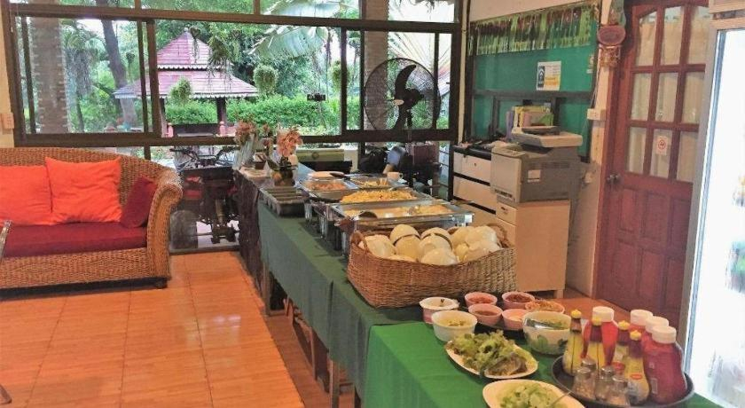 Food & Drinks 3, Baan Ingkhao Resort, Muak Lek