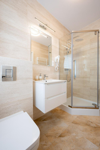 Bathroom, Rezydencja Plazowa, Sławno