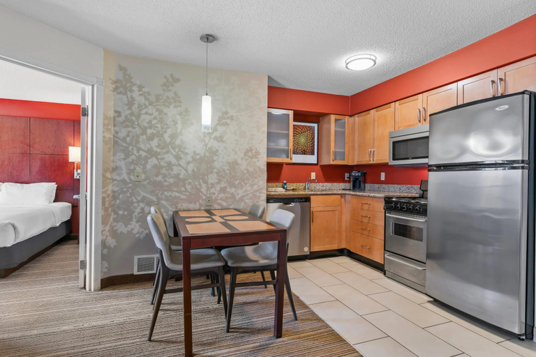 Others 1, MainStay Suites Appleton Airport - Fox River Mall Area, Outagamie