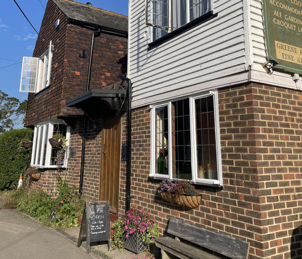 Exterior & Views 1, The Red Lion Stodmarsh, Kent
