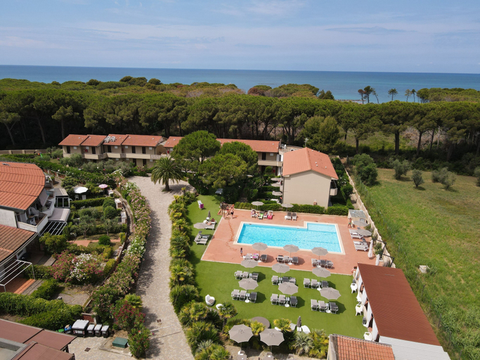 Exterior & Views 2, Oleandri Suite Hotel, Livorno