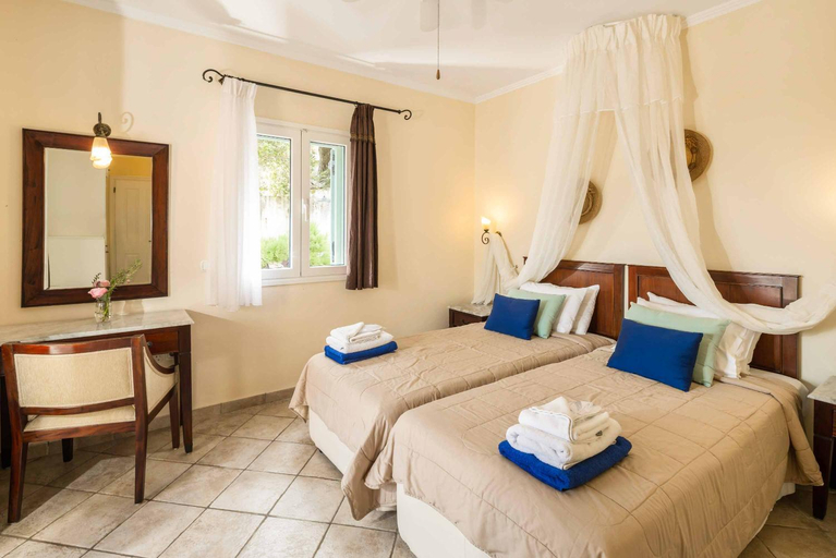 Bedroom 2, Villa Karydia Yaliskari Bay, Ionian Islands