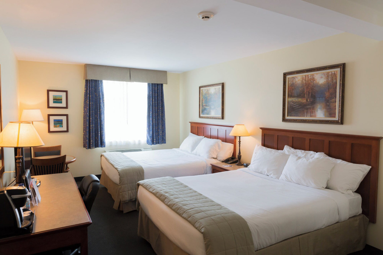 Others 5, Hotel St-Bernard, Les Jardins-de-Napierville