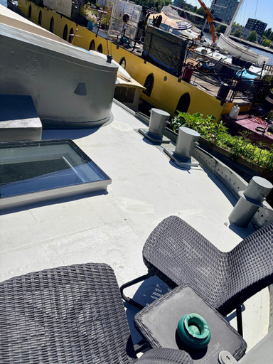 Sport & Beauty, Boat suite - A Unique Houseboat Stay in Amsterdam, Amsterdam