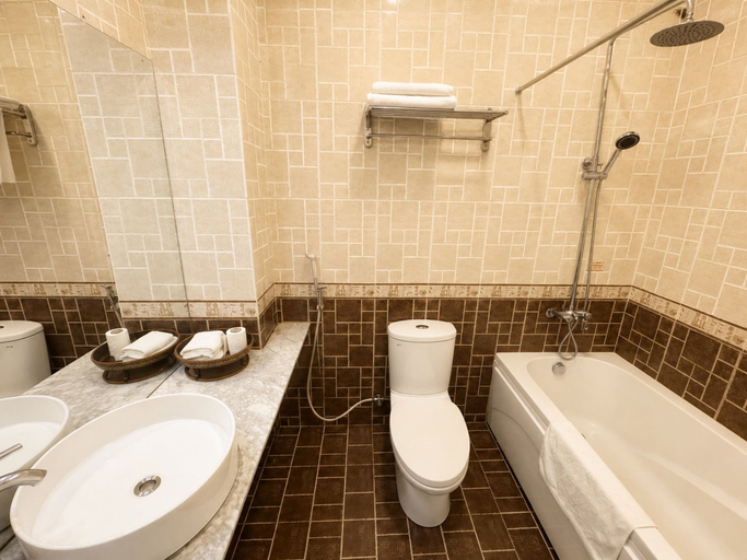 Bathroom 4, Terrasse Des Roses, Đà Lạt