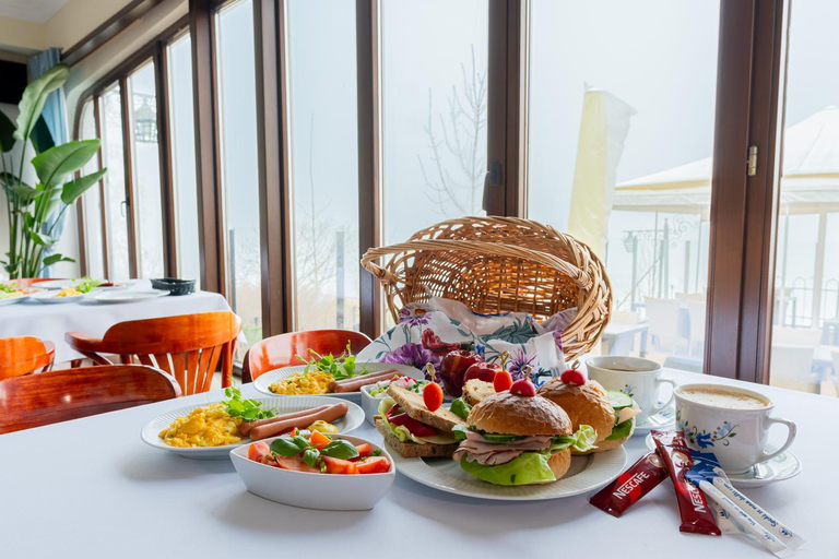 Food & Drinks 5, Ostoja Jastrzebia Gora - Pyszne Sniadania - Blisko Plazy - Pokoje, Apartamenty i Domki, Puck