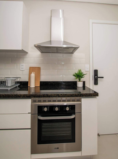 Private kitchen 2, Corporate Stays First Living - 106, Asunción