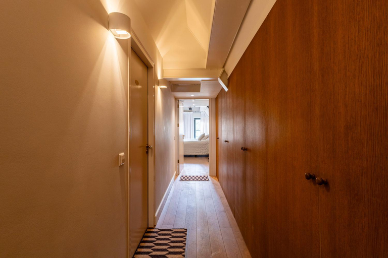 Others 4, Townhouse 't Raap, Amsterdam