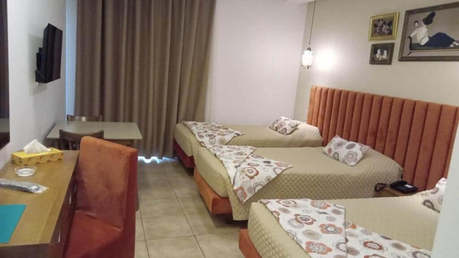 Room 5, HOTEL LARIMAR, Sfax Médina