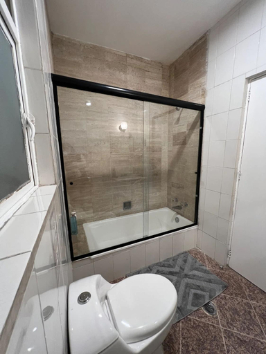 Bathroom 2, Spacious Apartments in the Chic Polanco District, Mexico City