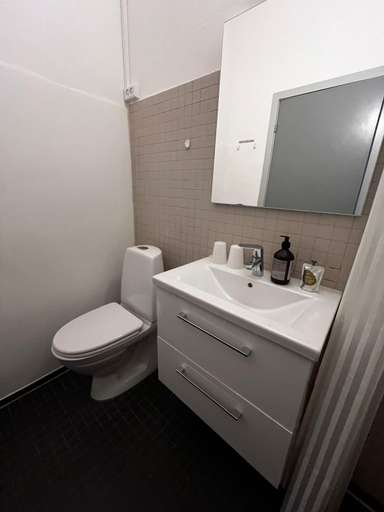 Bathroom 3, Hotel Lakolk, Tønder