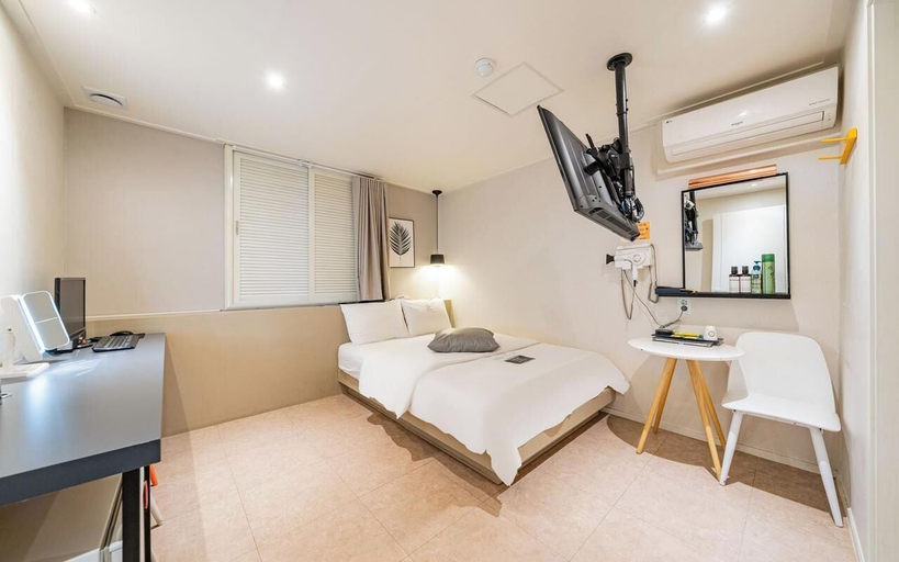 Room 2, HotelYam Bucheon Station, Bucheon