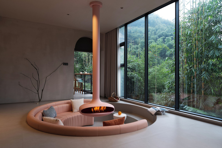Room 4, Enjoy nature Be energetic, Zunyi