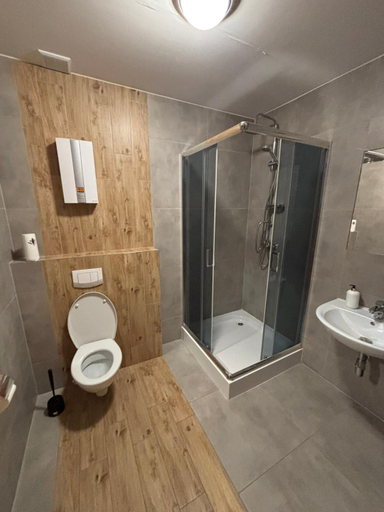 Others 4, Gorski Osrodek Pod Kamiennikiem, Myślenice