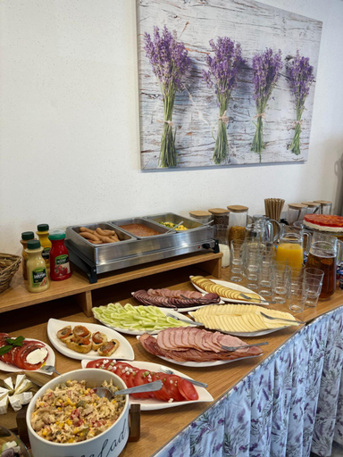 Food & Drinks 2, Przyjaciol 13, Koszalin