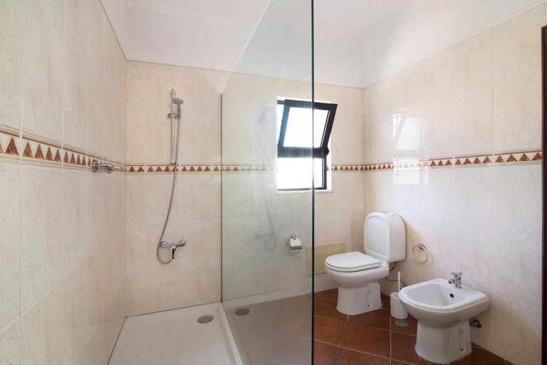 Bathroom 3, Casa da Alfarrobeira, Loulé