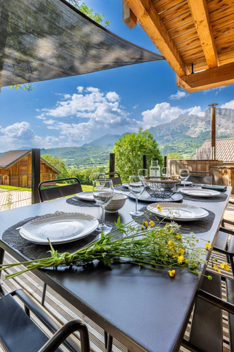 Surrounding environment 4, Les chalets d'Elena, Hautes-Alpes