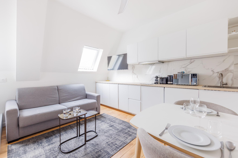 Interior view 5, Cosy apartment - 1BR/4P - Faubourg-du-Roule, Paris