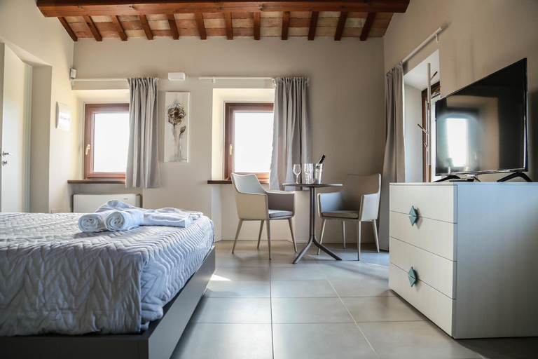 5, Cerasus B&B, Ancona