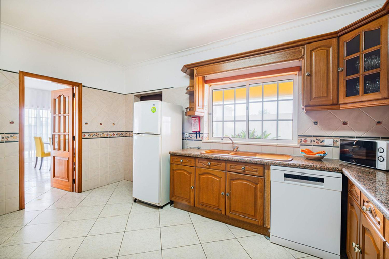 Others 5, Villa Coelha - Table tennis and Pool Table, Albufeira