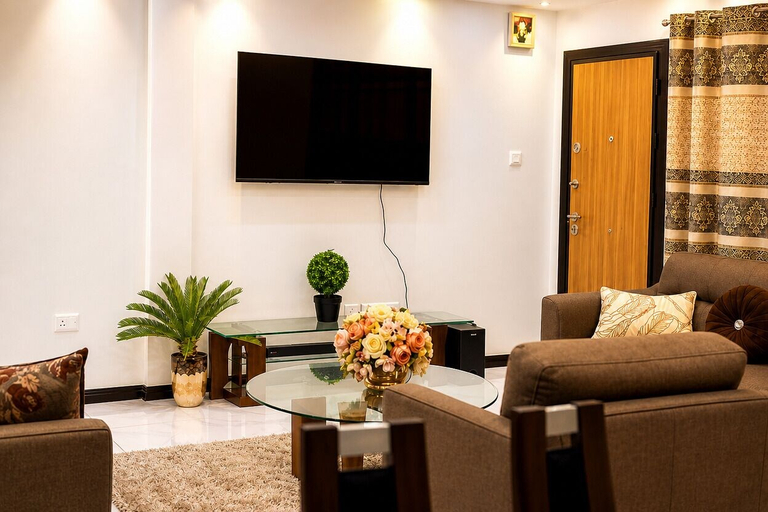 Others 4, Jeffston Court Apartments, Accra